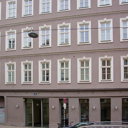 Blue Lotus Apartment Vienna Exterior photo