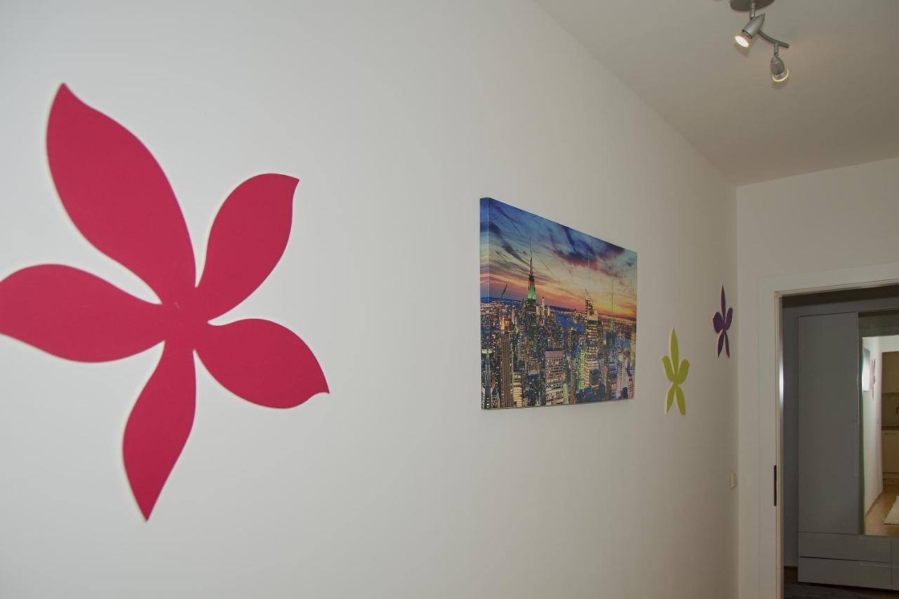 Blue Lotus Apartment Vienna Exterior photo